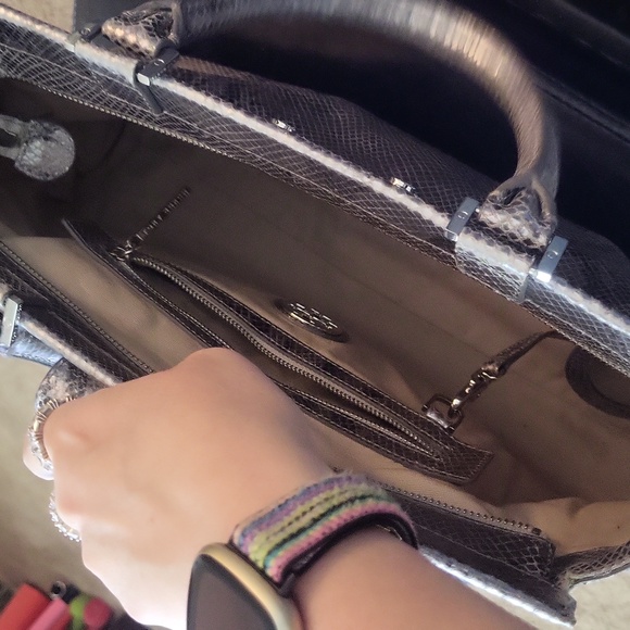 Tory Burch silver snake print Holland Satchel - Picture 6 of 7